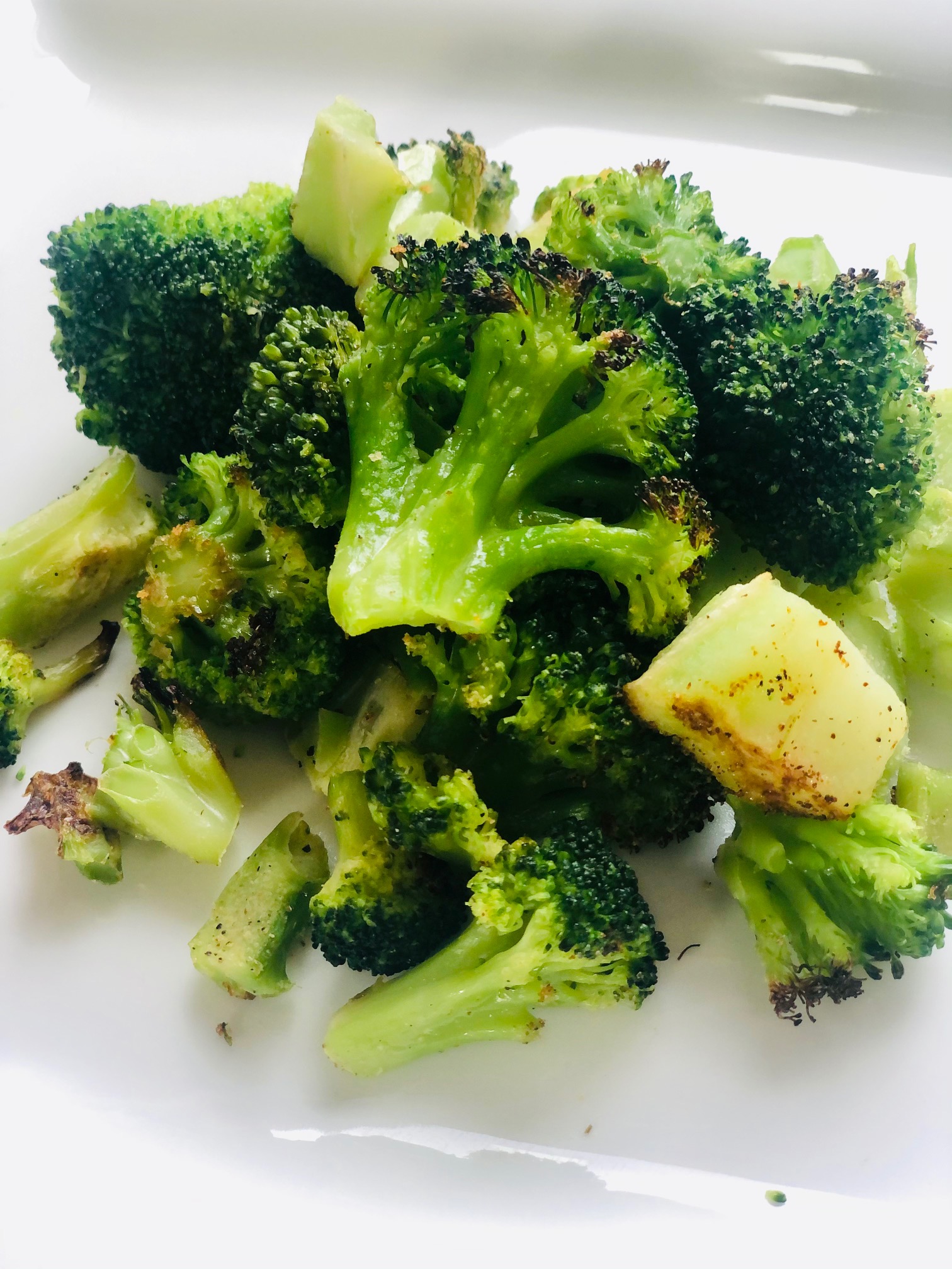 The Best Oven Roasted Broccoli