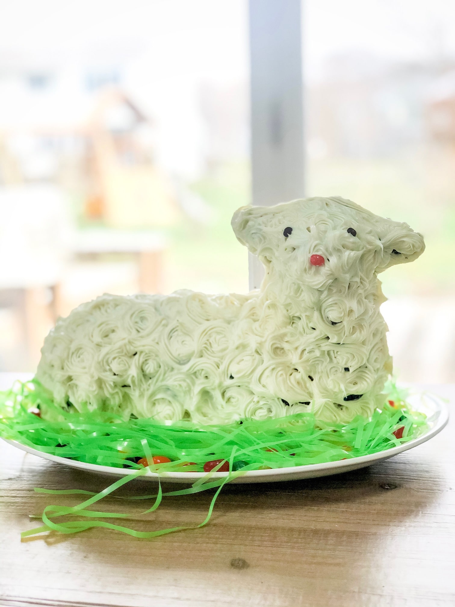 Easy Easter Lamb Cake