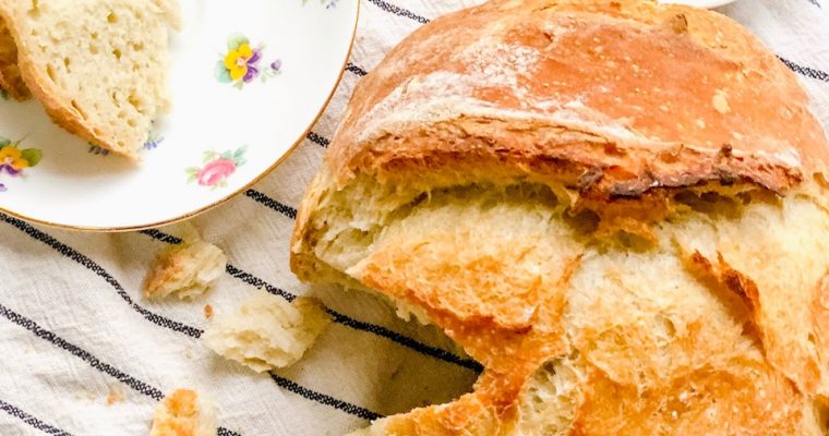 Simple No-Knead Overnight Bread