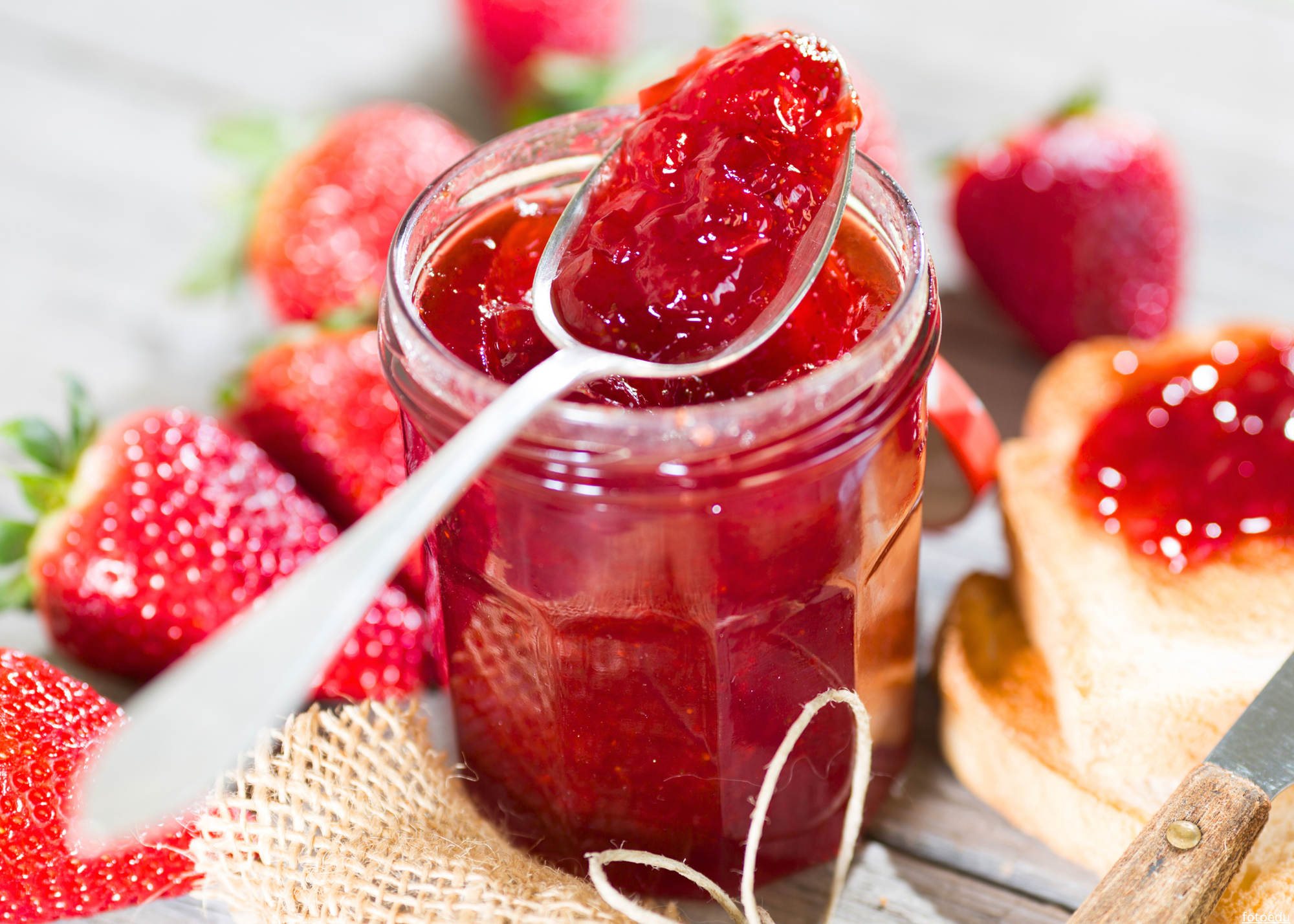 Homemade Canned Strawberry Jam: Recipe For Pink Sure-Jell Less Sugar Box