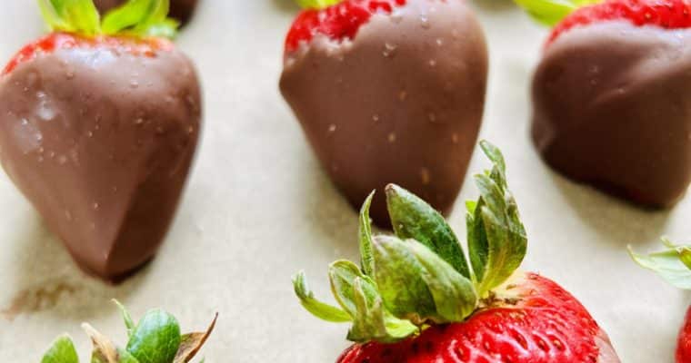 Decadence in Minutes: 5 Minute Easy Chocolate-Dipped Strawberries Recipe!