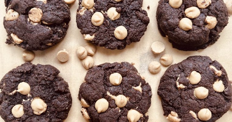 Reese’s Chocolate Peanut Butter Cake Mix Cookies: Easy and Delicious